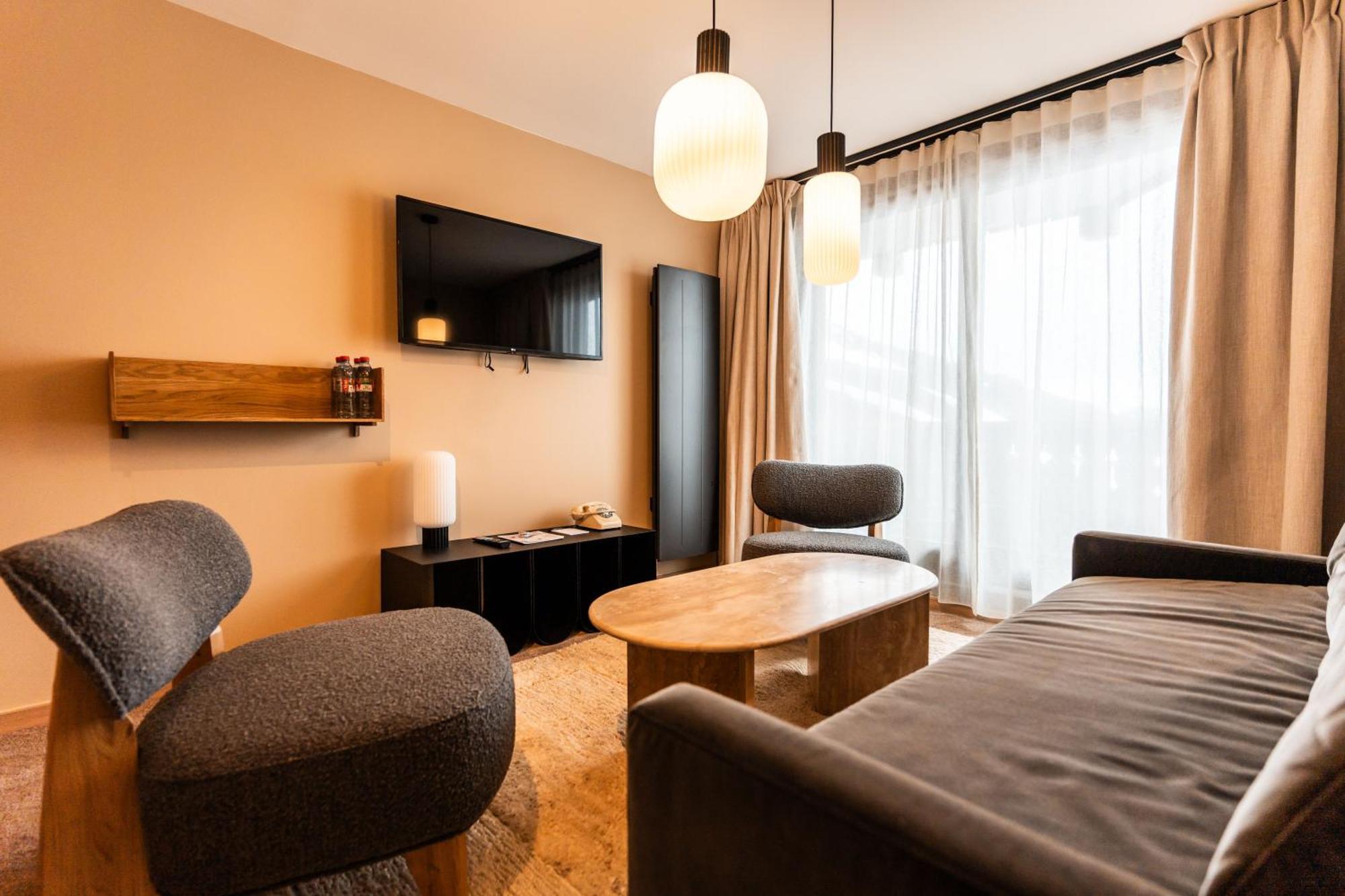 Fahrenheit Seven Courchevel Hotel Luaran gambar