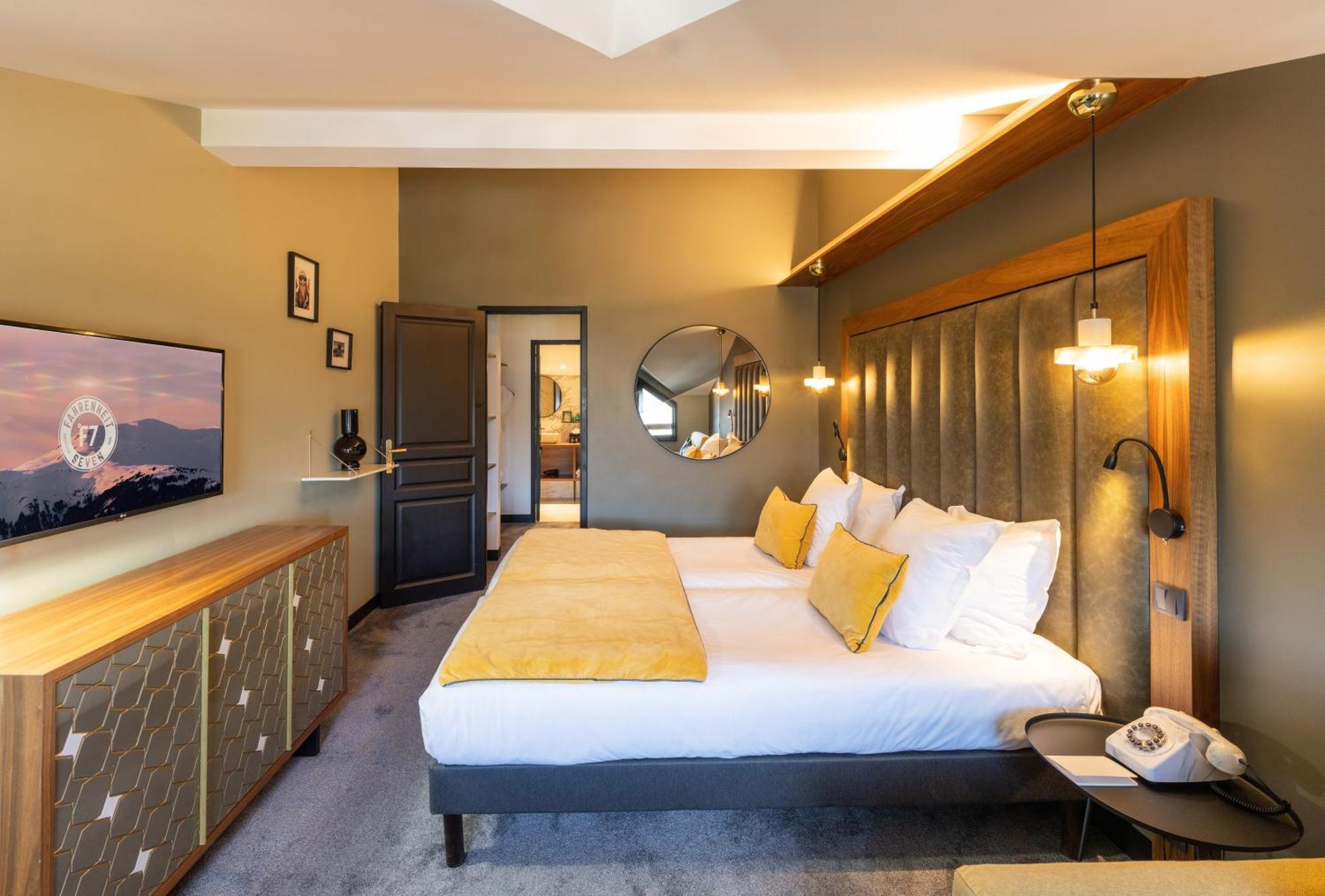 Fahrenheit Seven Courchevel Hotel Luaran gambar